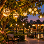 Moroccan Metal Ball Solar String Lights